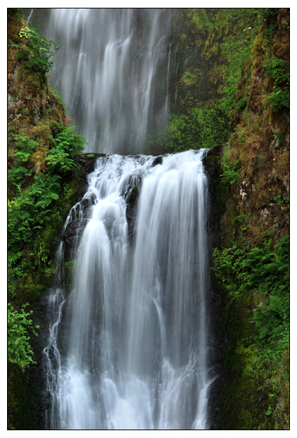 Multnomah Falls - Columbia Gorge Scenic Area, Oregon